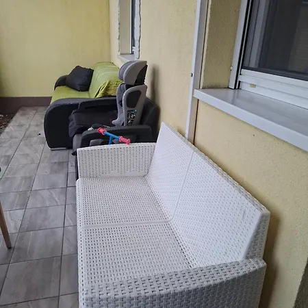 Yellow Apartmanhaz Апартаменты